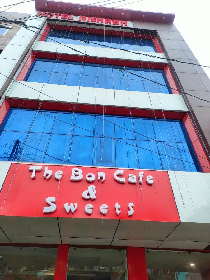 Hotel Rishabh And Banquet Hall Pithorāgarh Екстериор снимка